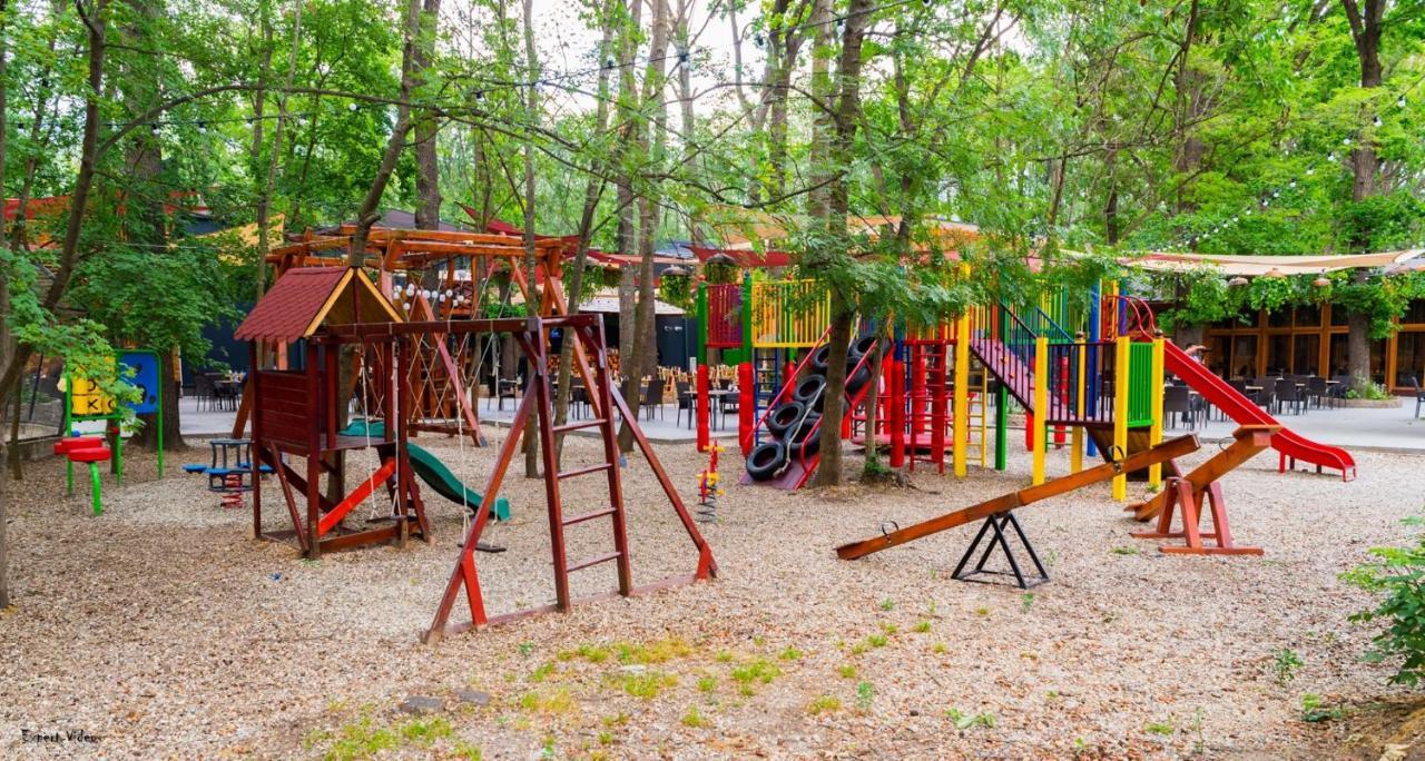 Forest M,Constanta Valu lui Traian Ngoại thất bức ảnh